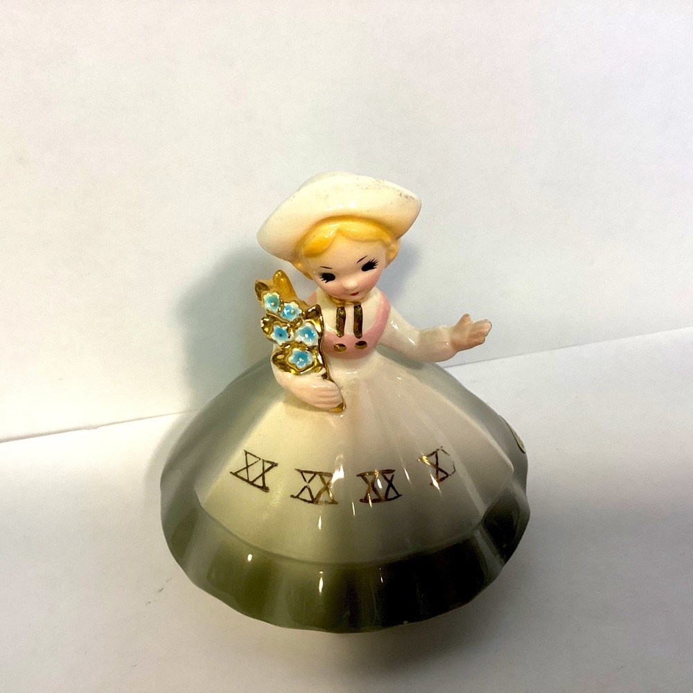 Josef Original Nurse figurine